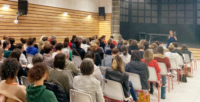 Conférence débat sur la petite enfance - mai 2022